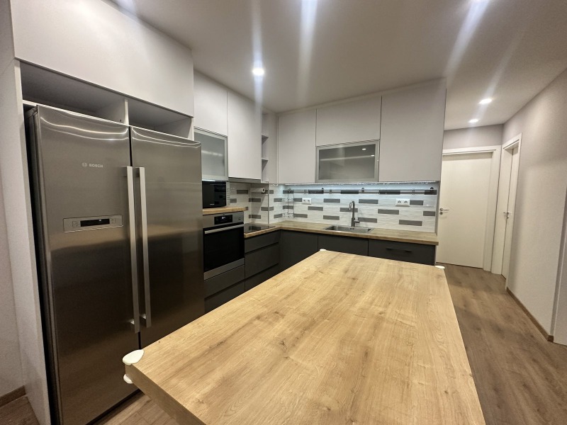 Do wynajęcia  2 sypialnie Sofia , Izgrew , 110 mkw | 38803816 - obraz [2]