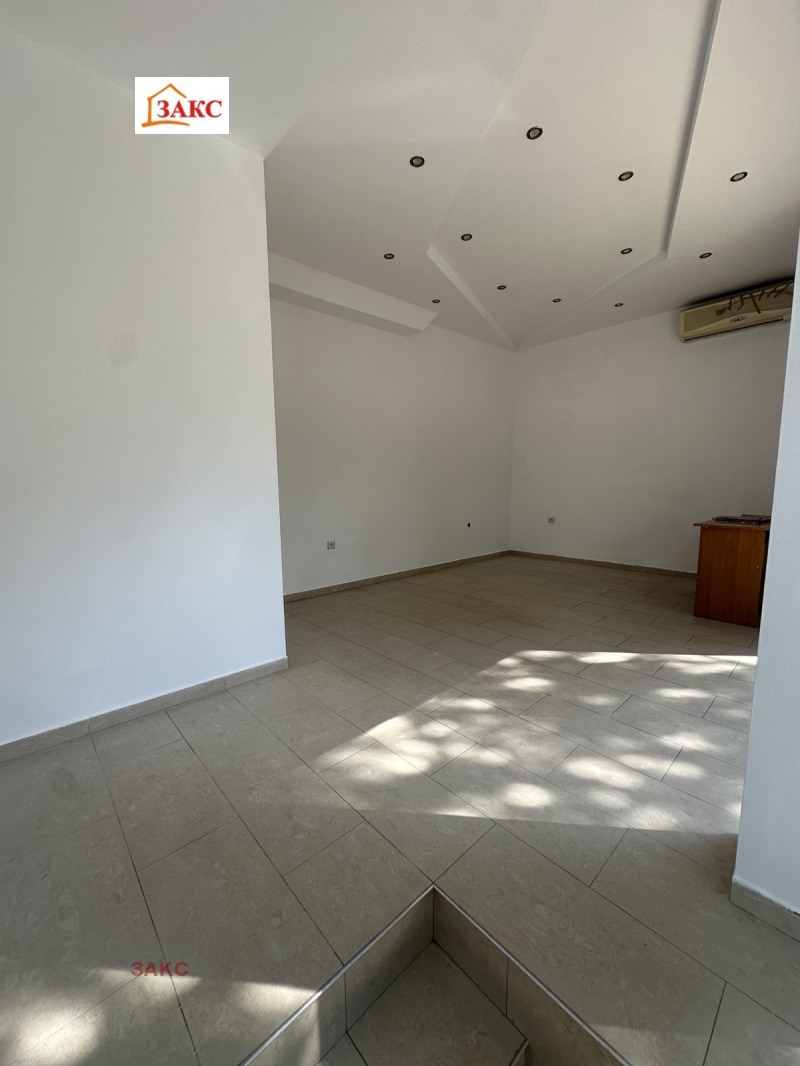 Para alugar  Escritório Kardjali , Centar , 26 m² | 86125482 - imagem [2]