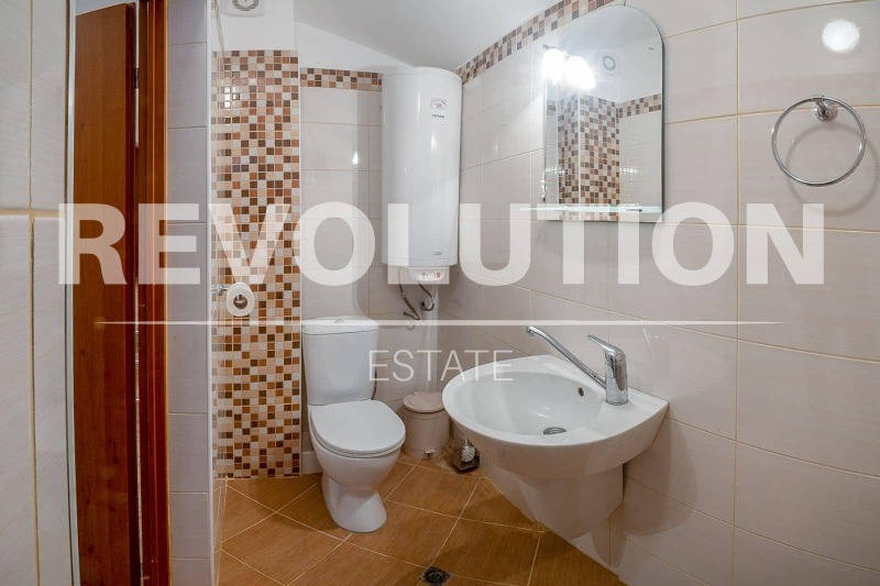 Te huur  Huis Varna , m-t Alen mak , 450 m² | 50983354 - afbeelding [16]