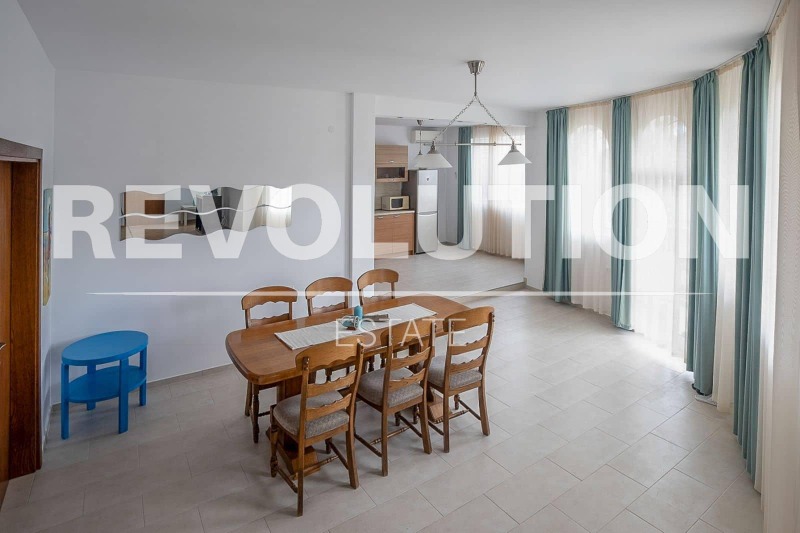 Te huur  Huis Varna , m-t Alen mak , 450 m² | 50983354 - afbeelding [6]