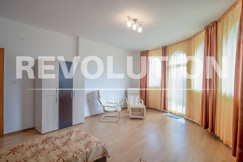 Te huur  Huis Varna , m-t Alen mak , 450 m² | 50983354 - afbeelding [13]