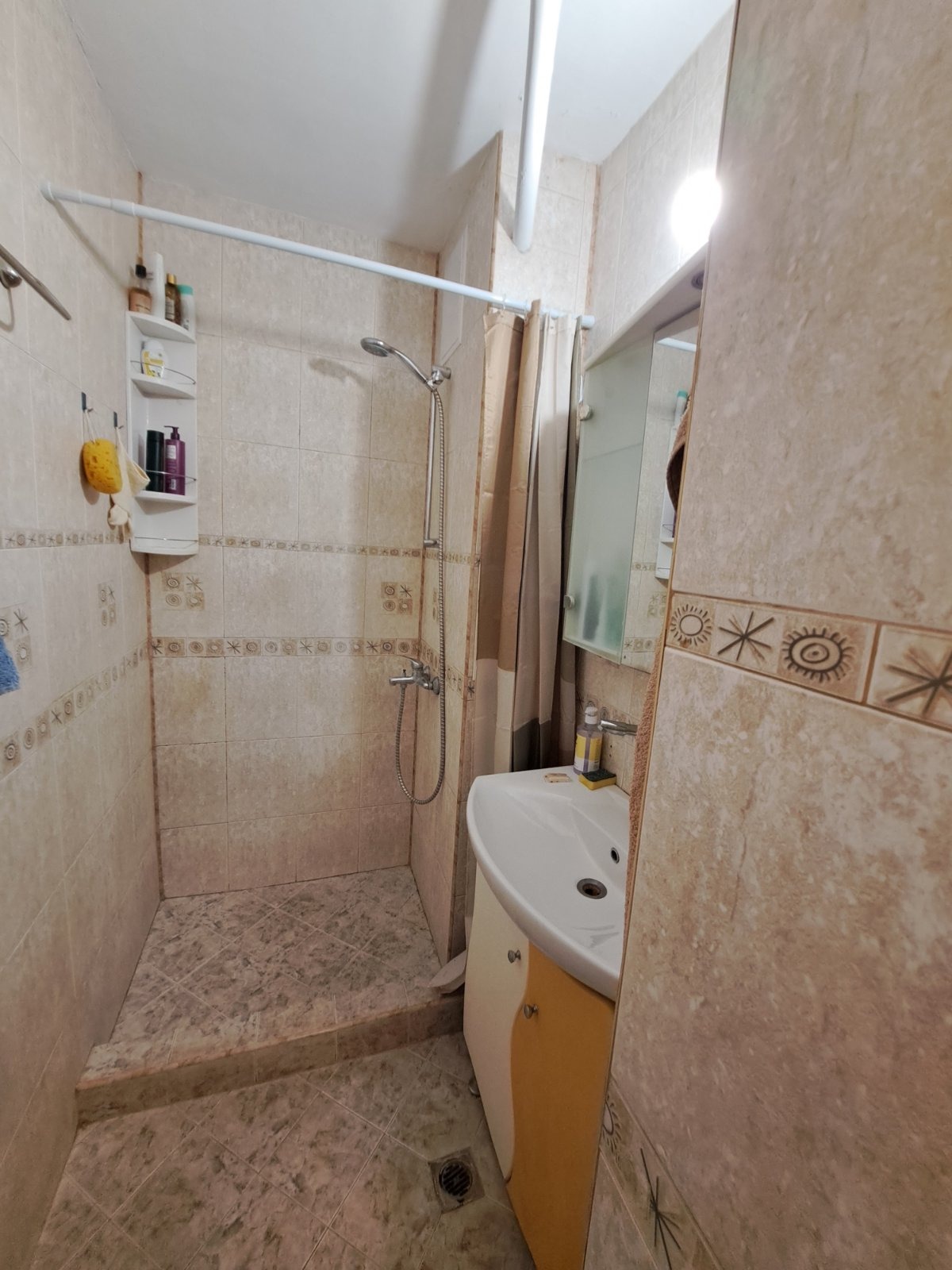 Дава под наем 3-СТАЕН, гр. Бургас, Изгрев, снимка 13 - Апартаменти - 54371509