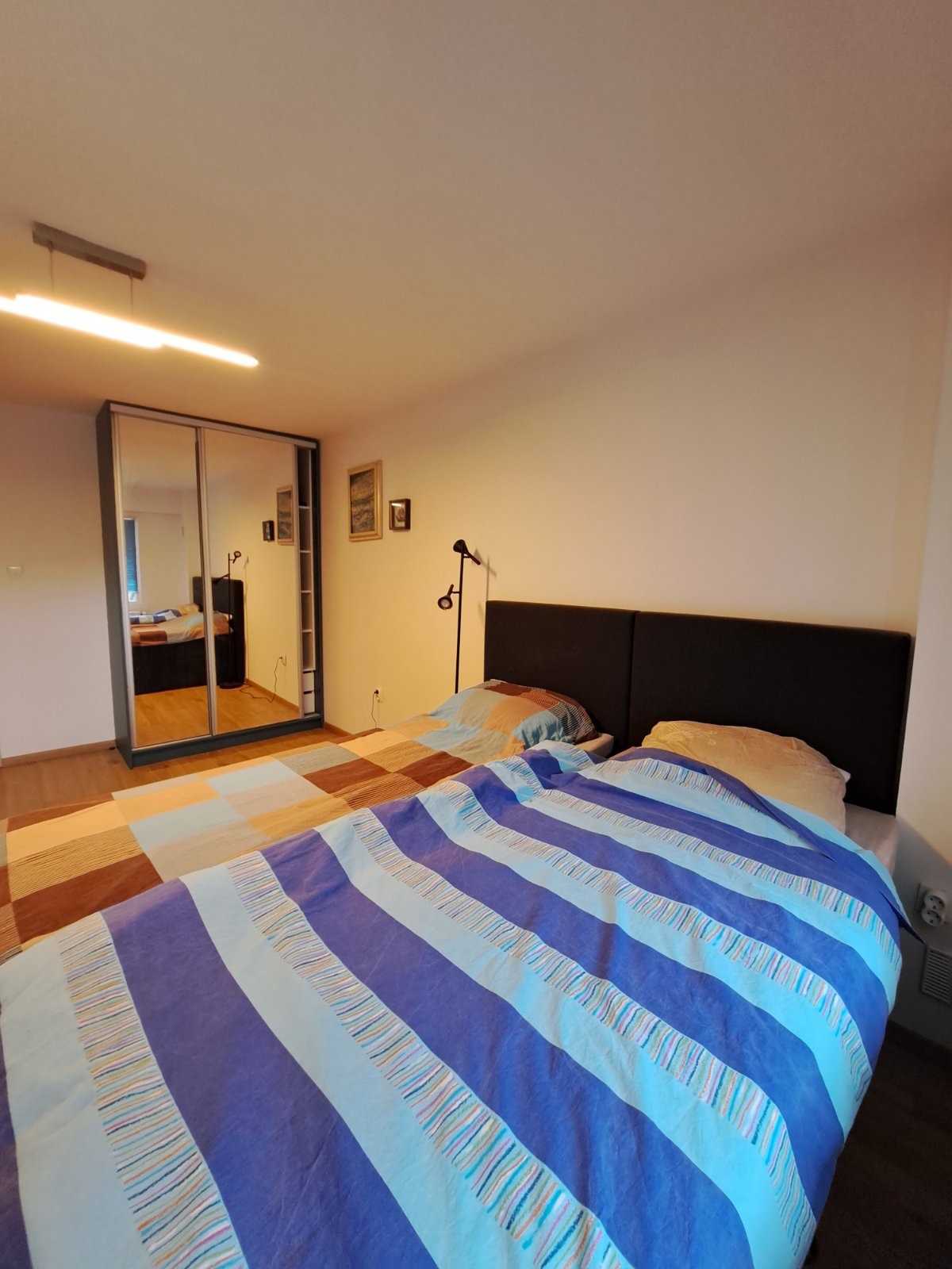 Дава под наем 3-СТАЕН, гр. Бургас, Изгрев, снимка 9 - Апартаменти - 54371509