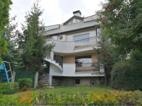 Hus Bojana, Sofia 12