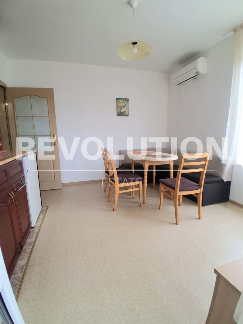 Дава под наем 2-СТАЕН, гр. Варна, Цветен квартал, снимка 2 - Апартаменти - 53509728