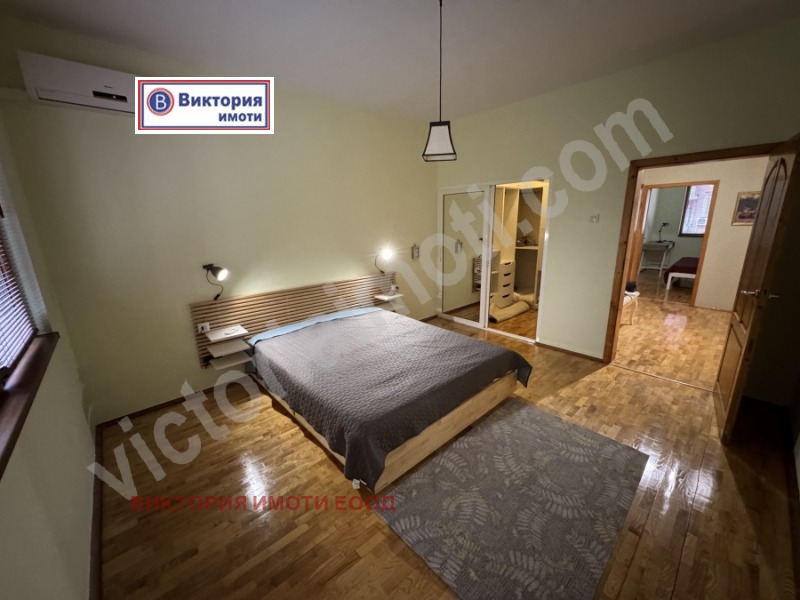 Do wynajęcia  2 sypialnie Weliko Tarnowo , Centar , 90 mkw | 75088837