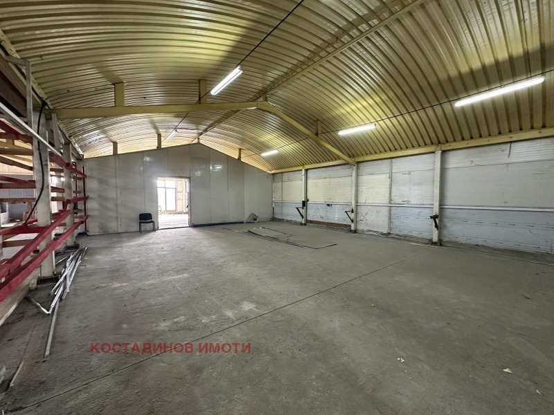 Дава под наем СКЛАД, гр. Пловдив, Индустриална зона - Юг, снимка 10 - Складове - 52657915