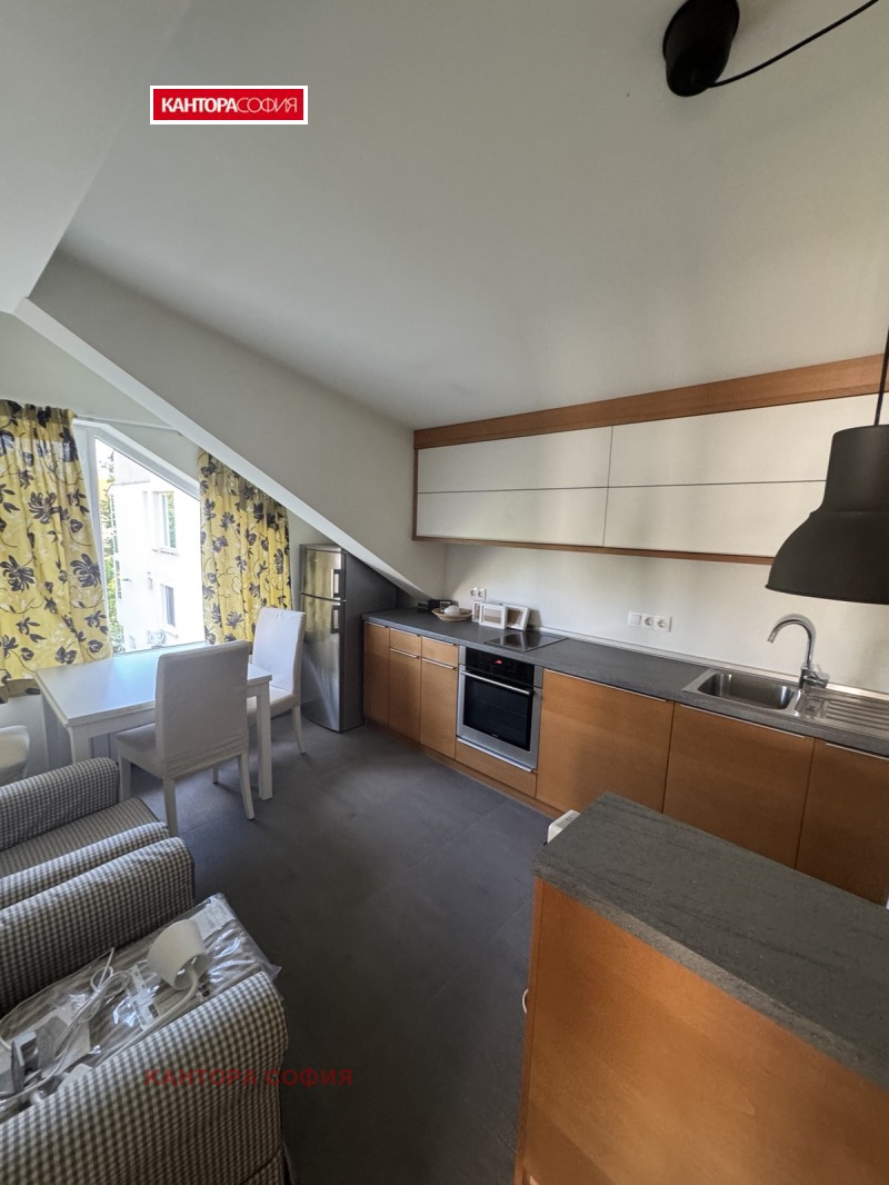 De inchiriat  1 dormitor Sofia , Țentâr , 40 mp | 43069997