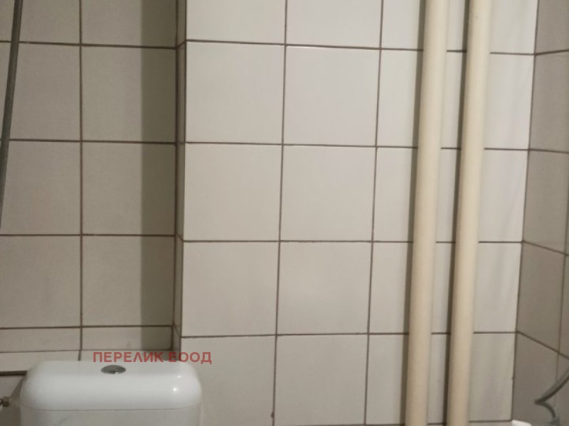 Дава под наем ОФИС, гр. Казанлък, област Стара Загора, снимка 2 - Офиси - 52983544