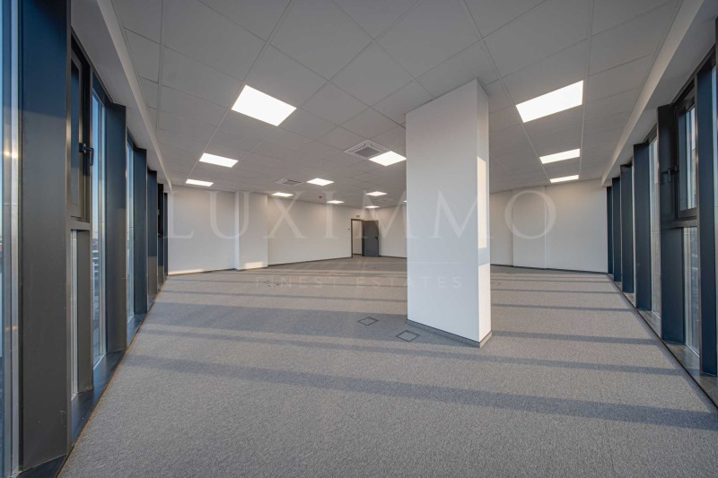 Дава под наем ОФИС, гр. София, Малинова долина, снимка 3 - Офиси - 50792009