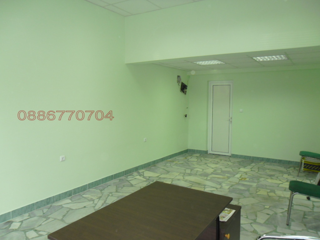 Дава под наем ОФИС, гр. Добрич, ЖП Гара, снимка 4 - Офиси - 55466795