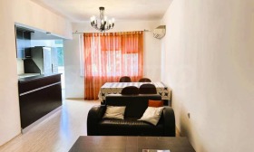 3 Schlafzimmer Zentar, Warna