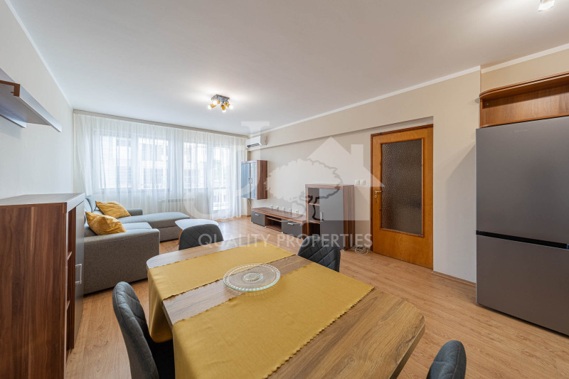 Издаје се  1 спаваћа соба Софија , Центар , 79 м2 | 74906106 - слика [5]