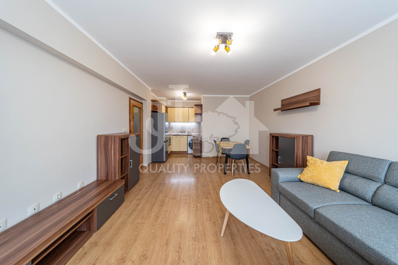 Издаје се  1 спаваћа соба Софија , Центар , 79 м2 | 74906106 - слика [3]