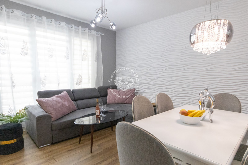 En renta  1 dormitorio Varna , Chayka , 73 metros cuadrados | 70609917