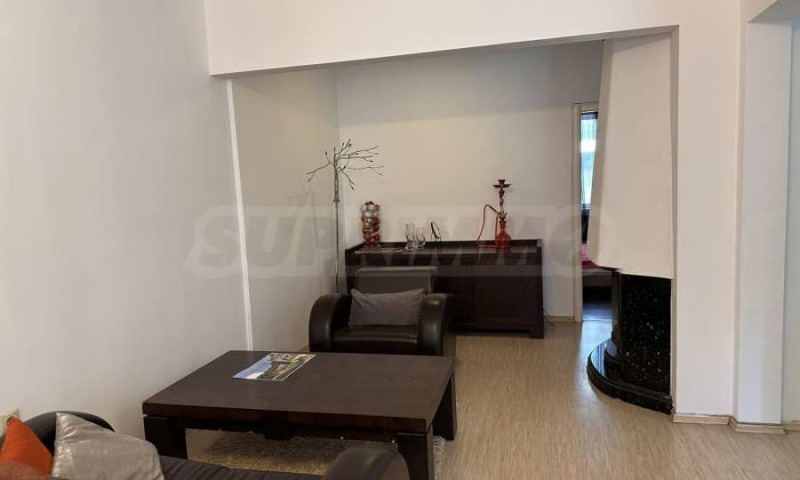Zu vermieten  3 Schlafzimmer Warna , Zentar , 120 qm | 21995773 - Bild [2]
