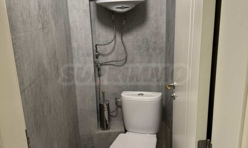 Zu vermieten  3 Schlafzimmer Warna , Zentar , 120 qm | 21995773 - Bild [16]