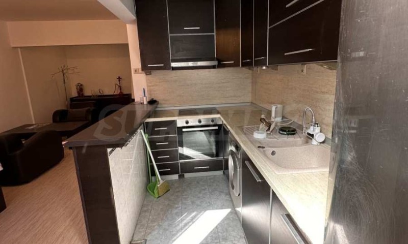 Zu vermieten  3 Schlafzimmer Warna , Zentar , 120 qm | 21995773 - Bild [5]