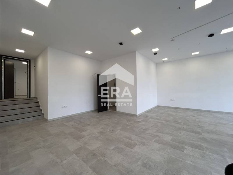 Para alugar  Escritório Sofia , Vitocha , 111 m² | 89971255 - imagem [3]