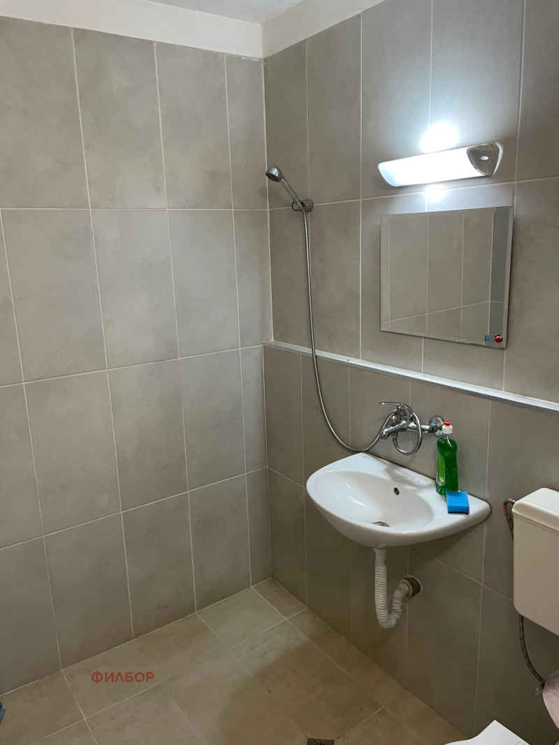 De inchiriat  Studio Pernic , Iztoc , 47 mp | 33104951
