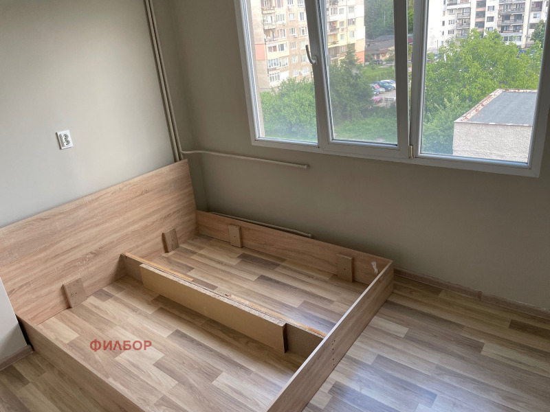 De inchiriat  Studio Pernic , Iztoc , 47 mp | 33104951 - imagine [2]