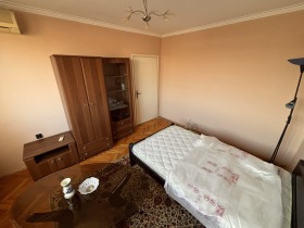 2 Schlafzimmer Mladost 1, Sofia 6