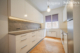 2 bedroom Tsentar, Sofia 6