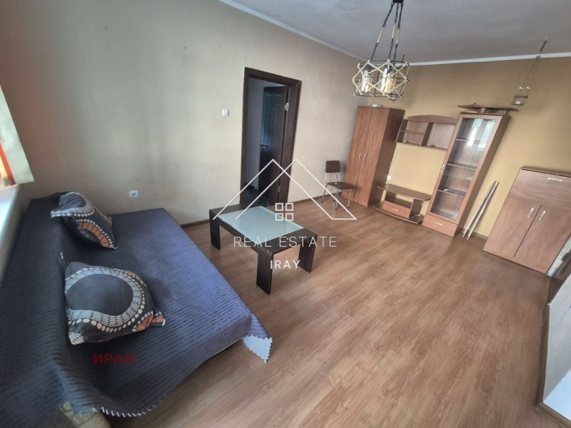 Kiadó  2 hálószobás Stara Zagora , Centar , 70 négyzetméter | 97935979 - kép [3]