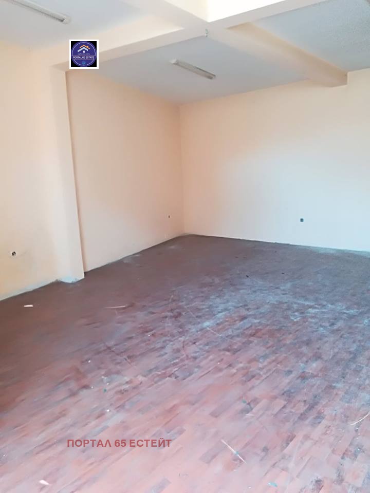 En renta  Almacenamiento Sofia , Gorublyane , 120 metros cuadrados | 87008674