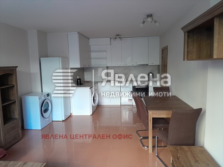 Дава под наем 2-СТАЕН, гр. София, Център, снимка 2 - Апартаменти - 56204205