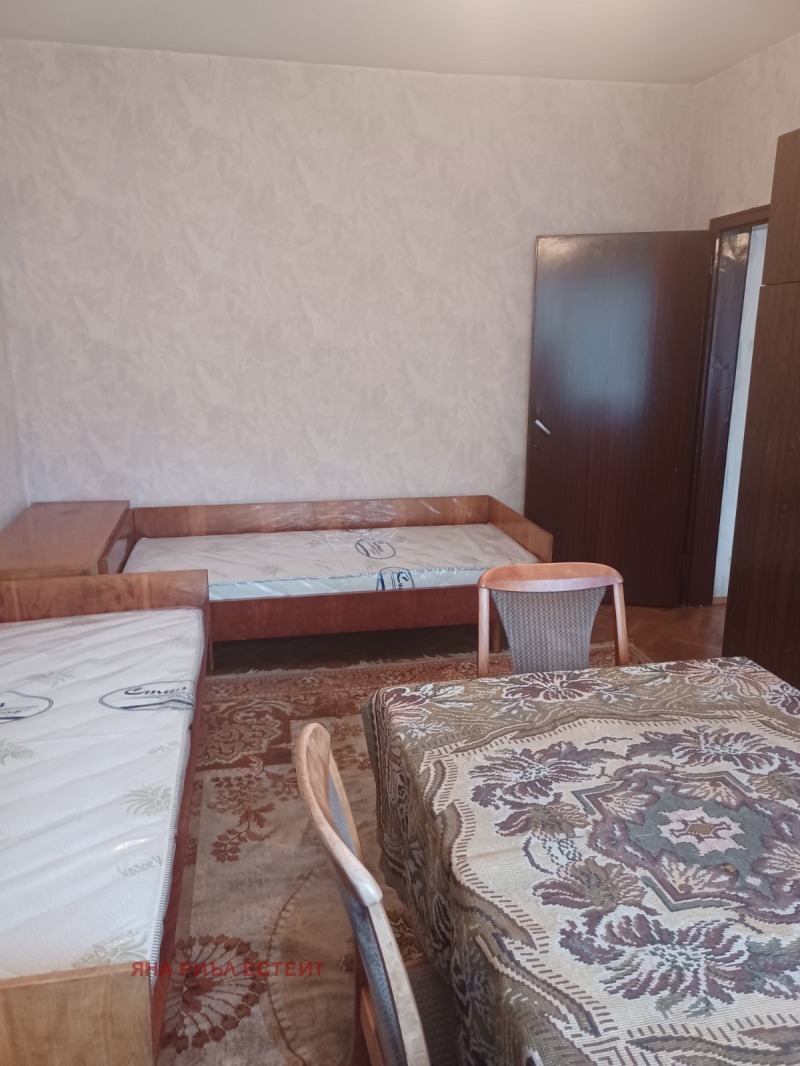 För uthyrning  2 sovrum Sofia , Banisjora , 85 kvm | 47527114 - bild [3]