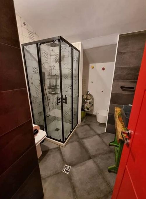 Дава под наем 3-СТАЕН, гр. София, Карпузица, снимка 13 - Апартаменти - 54856218