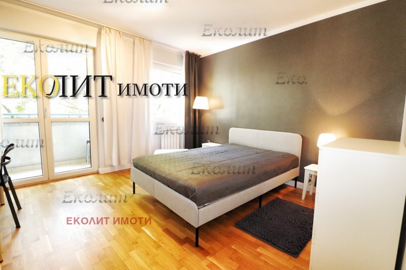 K pronájmu  2 ložnice Sofia , Doktorski pametnik , 113 m2 | 67624404 - obraz [6]