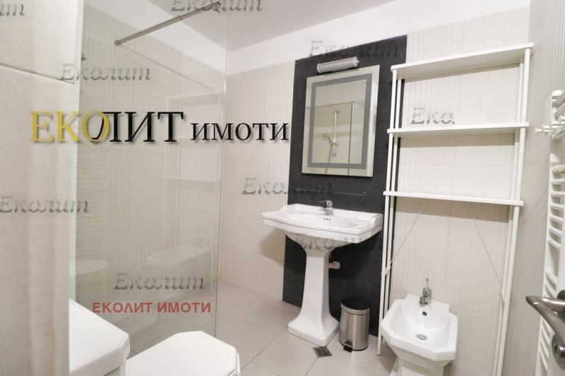 K pronájmu  2 ložnice Sofia , Doktorski pametnik , 113 m2 | 67624404 - obraz [7]