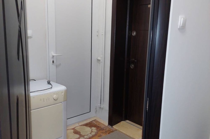 Zu vermieten  1 Schlafzimmer Sofia , Zentar , 60 qm | 13350820 - Bild [8]