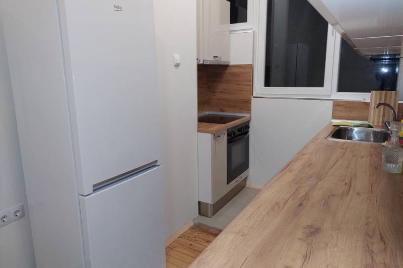 Zu vermieten  1 Schlafzimmer Sofia , Zentar , 60 qm | 13350820 - Bild [3]
