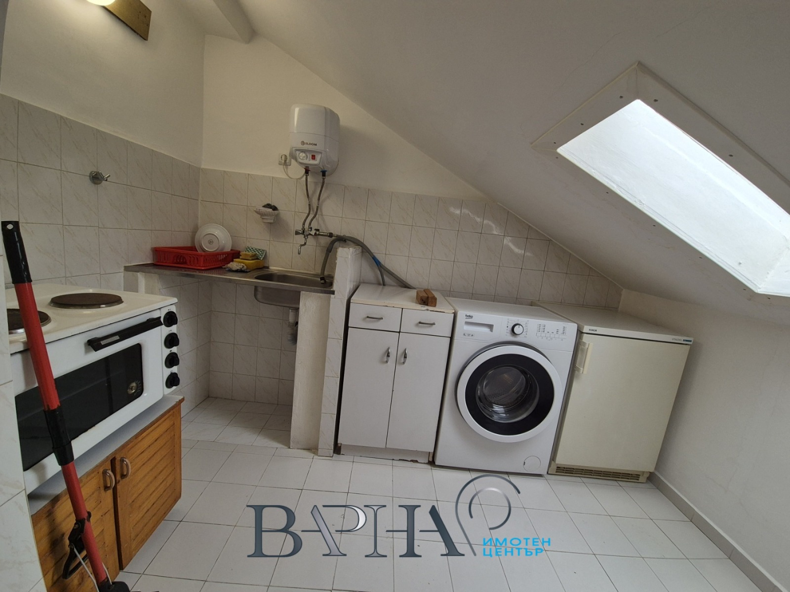 Дава под наем 2-СТАЕН, гр. Варна, Цветен квартал, снимка 3 - Апартаменти - 53619693