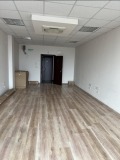 Дава под наем ОФИС, гр. Варна, Метро, снимка 3