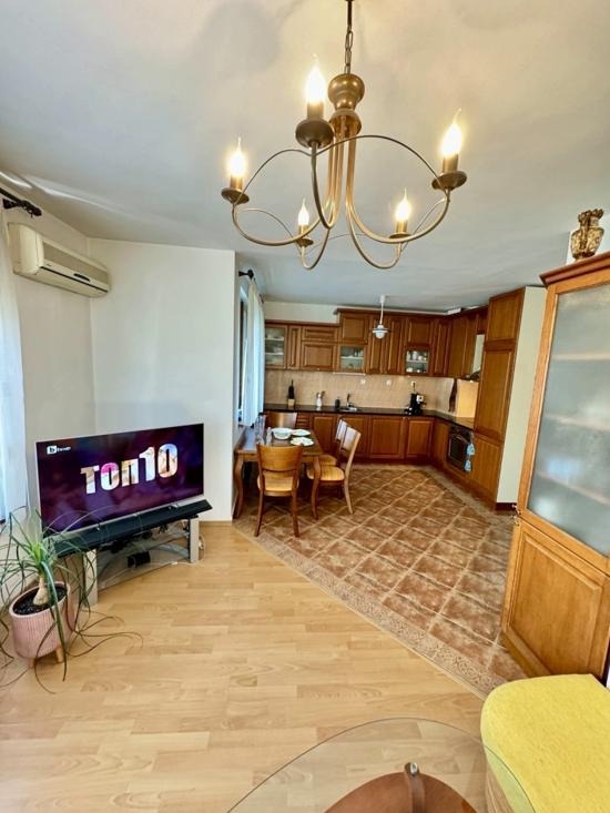 Zu vermieten  2 Schlafzimmer Sofia , Banischora , 100 qm | 31073739 - Bild [2]