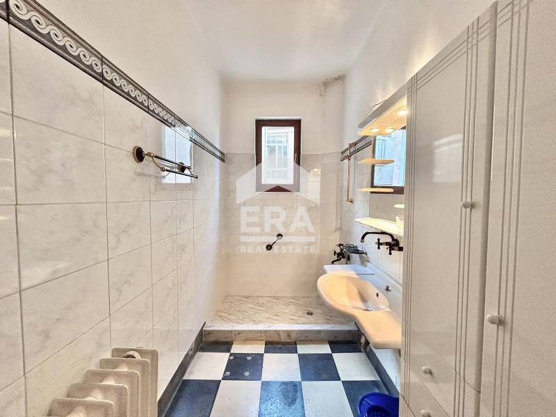 De inchiriat  3+ dormitor Sofia , Țentâr , 140 mp | 15276134 - imagine [5]