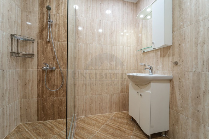 Дава под наем 3-СТАЕН, гр. София, Иван Вазов, снимка 11 - Апартаменти - 52746219