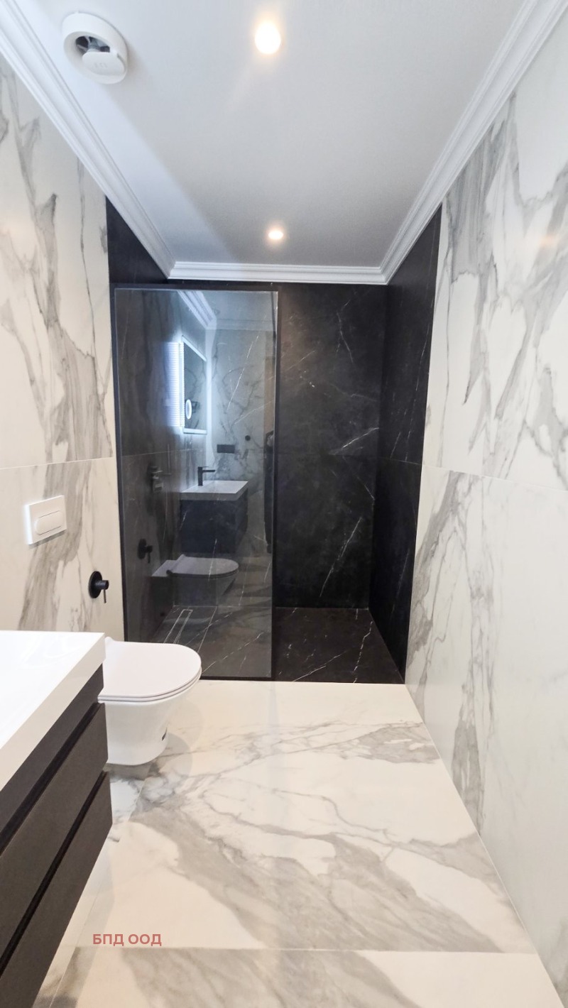 K pronájmu  2 ložnice Sofia , Centar , 187 m2 | 82191776 - obraz [13]