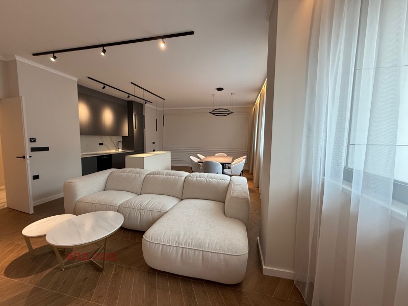 K pronájmu  2 ložnice Sofia , Centar , 187 m2 | 82191776 - obraz [16]