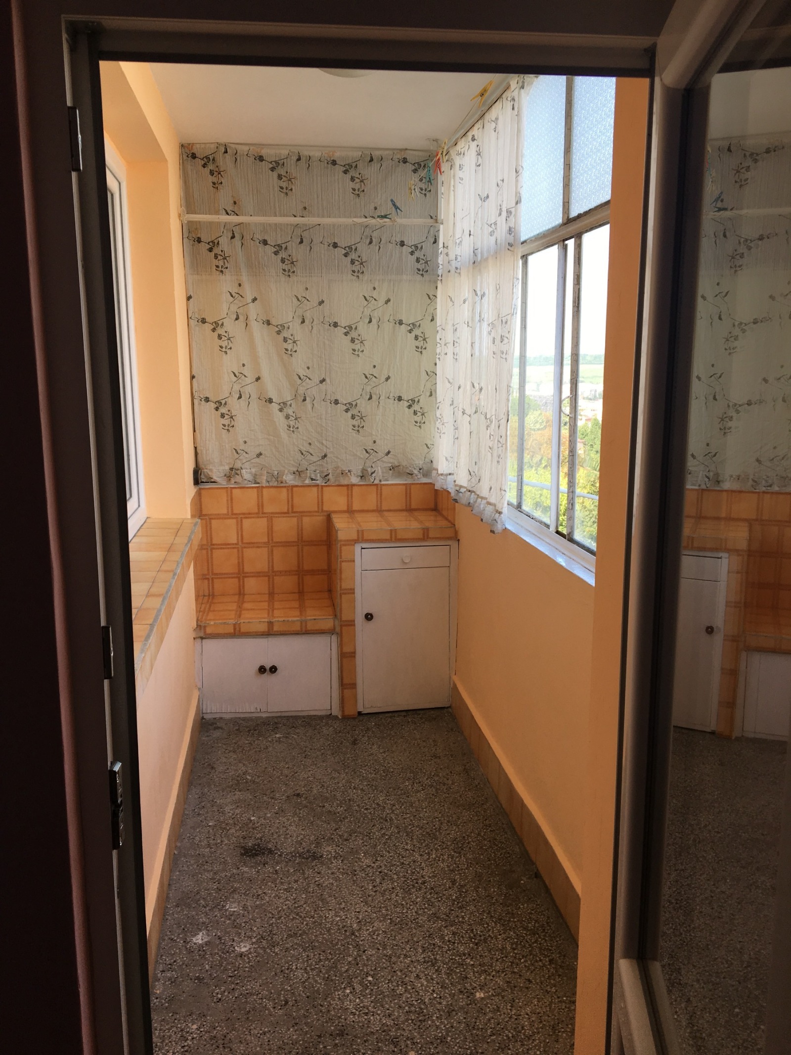 Дава под наем 2-СТАЕН, гр. Плевен, 9-ти квартал, снимка 6 - Апартаменти - 55787642