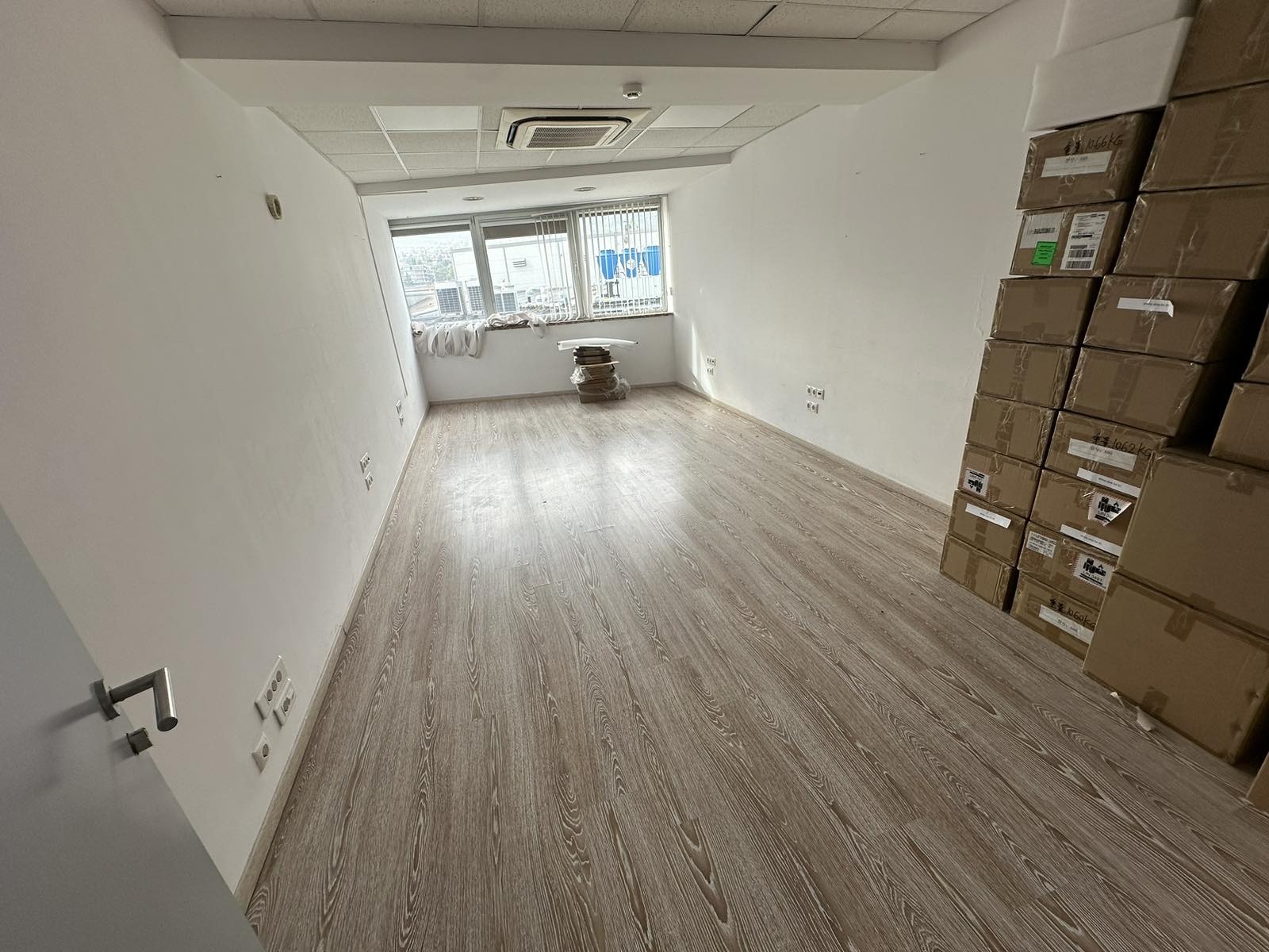 Дава под Наем ОФИС | Imot.bg — изображение 2