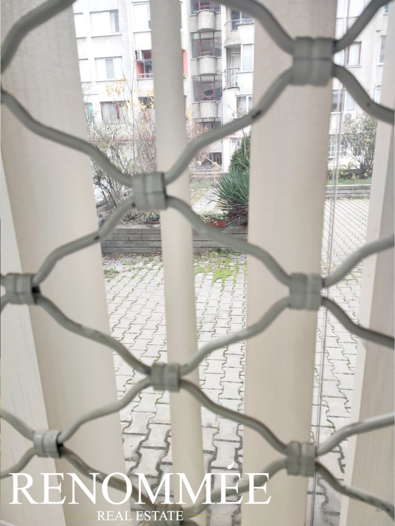 Дава под наем МАГАЗИН, гр. София, Център, снимка 8 - Магазини - 52614654