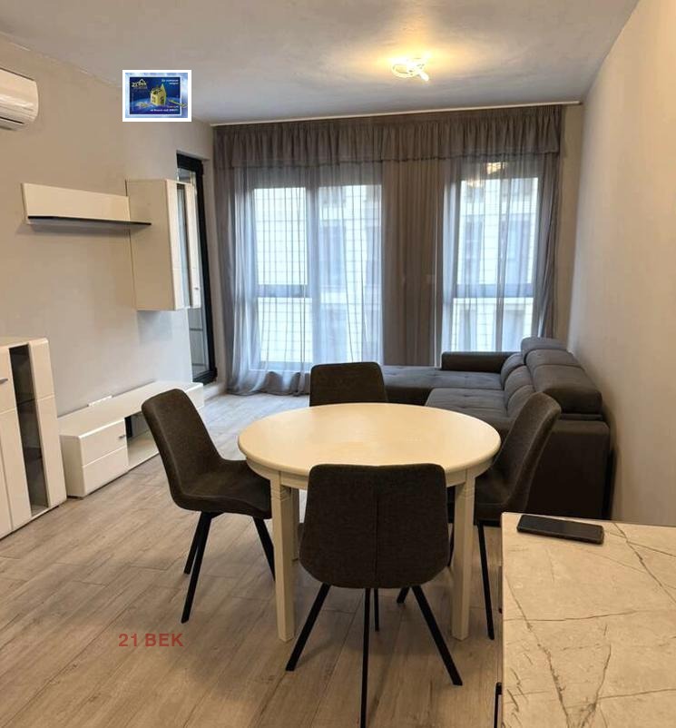 Te huur  1 slaapkamer Plovdiv , Kamenitsa 2 , 70 m² | 64988635