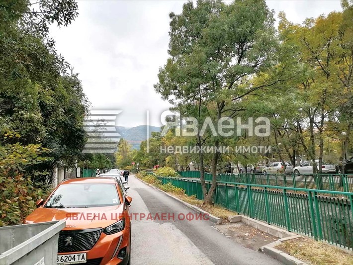 Дава под наем 2-СТАЕН, гр. София, Бъкстон, снимка 13 - Апартаменти - 54084334