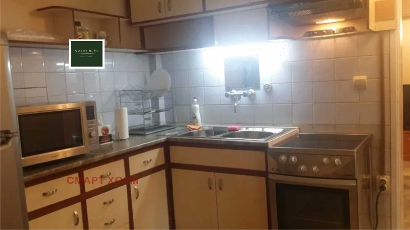 Дава под наем  3-стаен град Велико Търново , Център , 70 кв.м | 41436895 - изображение [8]