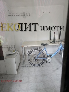 СКЛАД, 28 m2